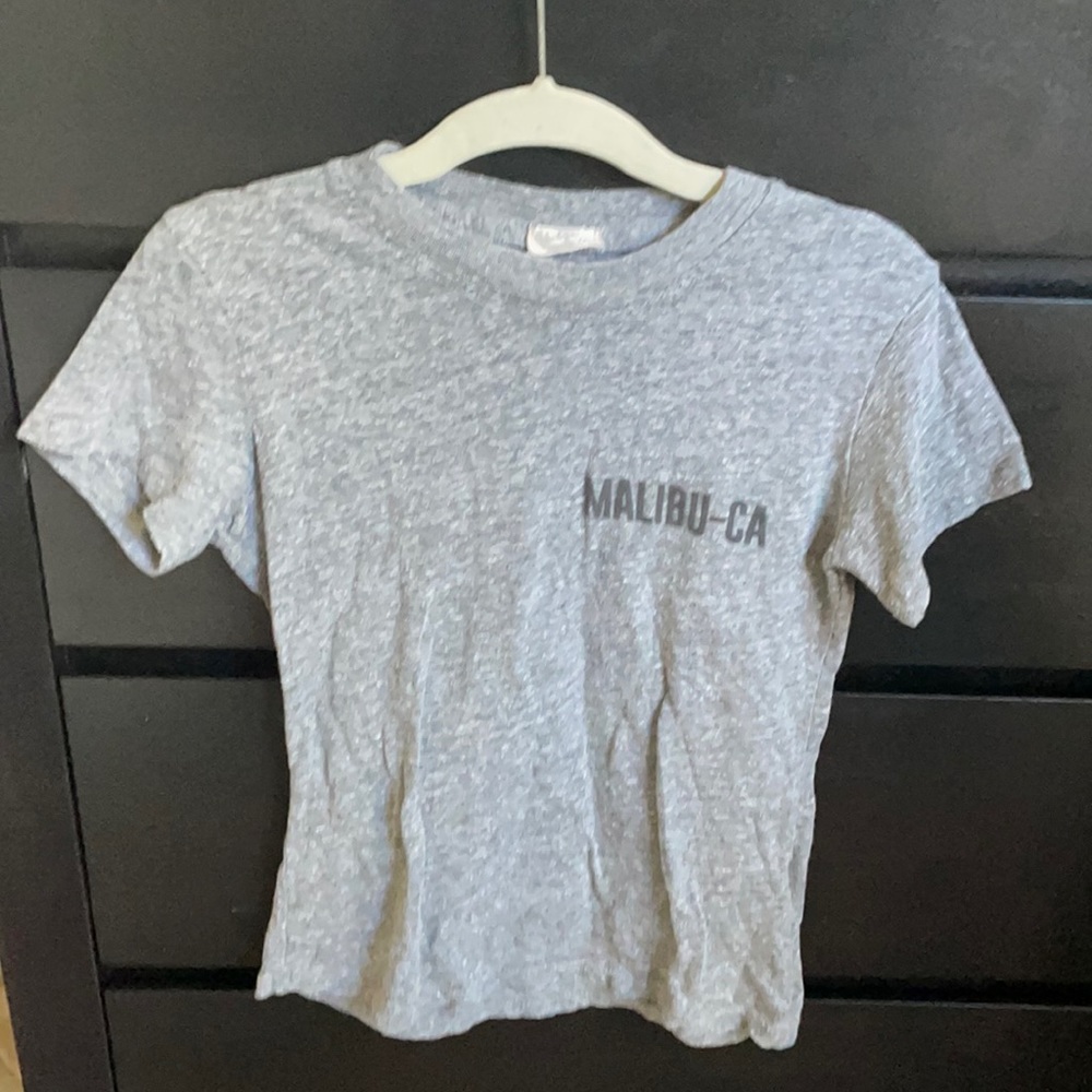 Brandy Melville grey Malibu fitted T OS